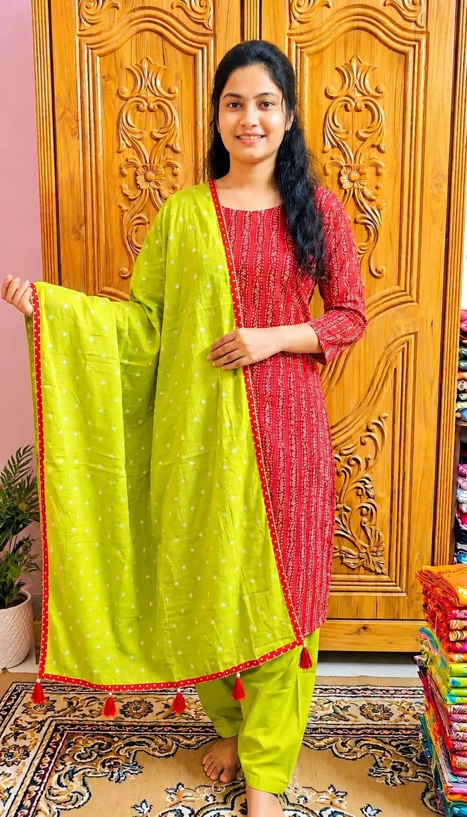 Red Diamond ড্রেস